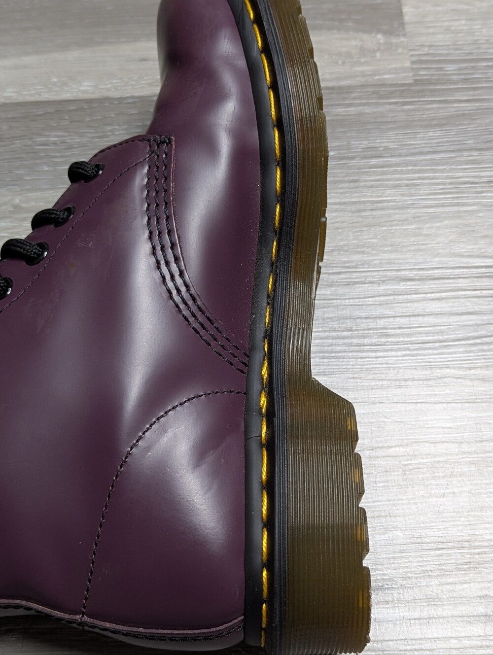 Dr. Martens Women's 1460 Purple Boots US 8 - Picture 4 of 12